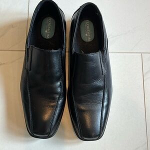 Men’s black Florsheim dress shoes